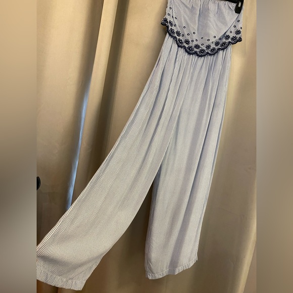 Jessica Simpson Pinstripe Jumpsuit / Romper - Picture 8 of 8